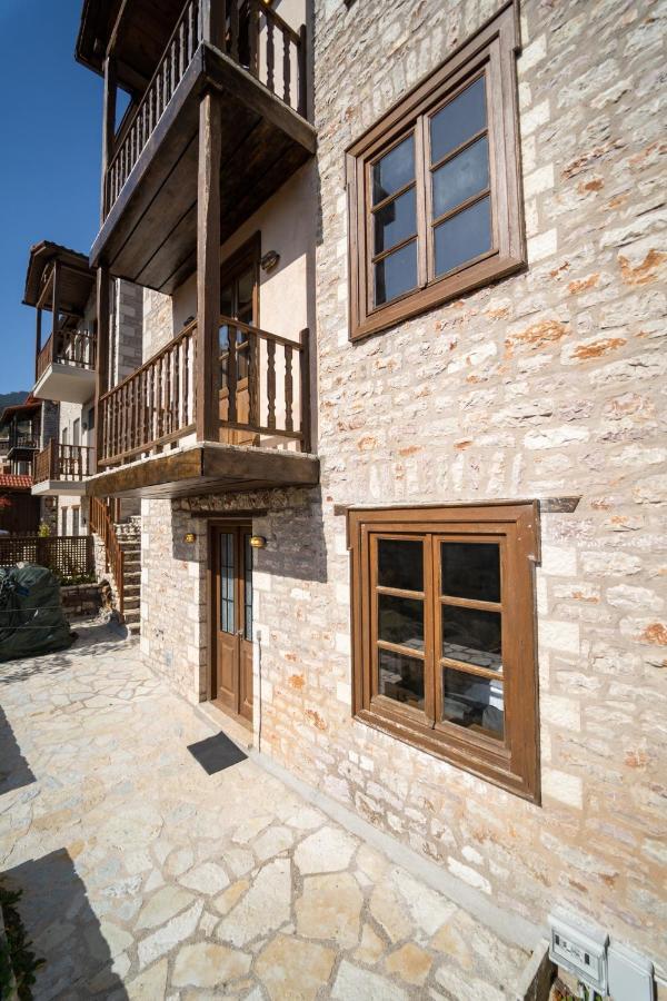 Villa Korfes-Κορφές Τριώροφη Βίλα Για Οικογένειες Και Παρέες Karpenísion Eksteriør bilde